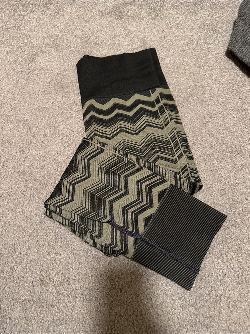 Lululemon chevron leggings